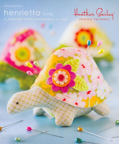 Henrietta Turtle- Sewing Pattern by Heather Bailey